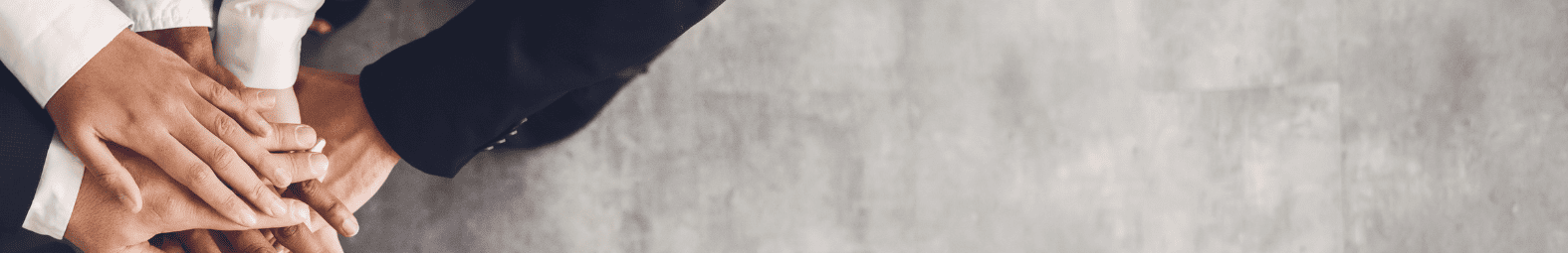 bg-image-topo-team-qjrq63